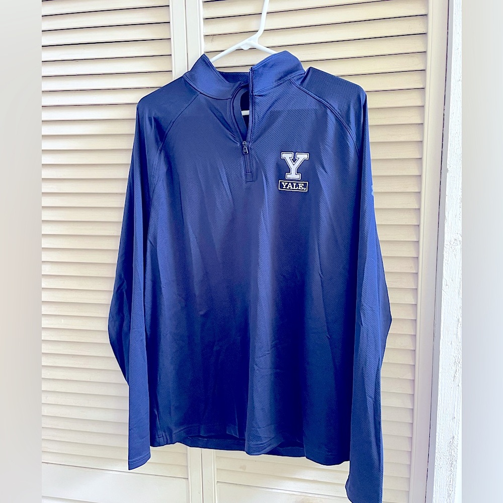 Yale Under Armour Woman’s long sleeve